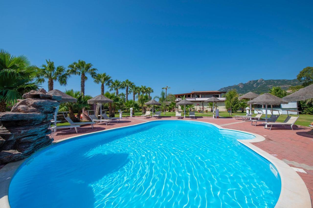 Hotel Rurale Orti Di Nora & Spa ซานตา มาร์เกรีตา ดิ ปูลา ภายนอก รูปภาพ
